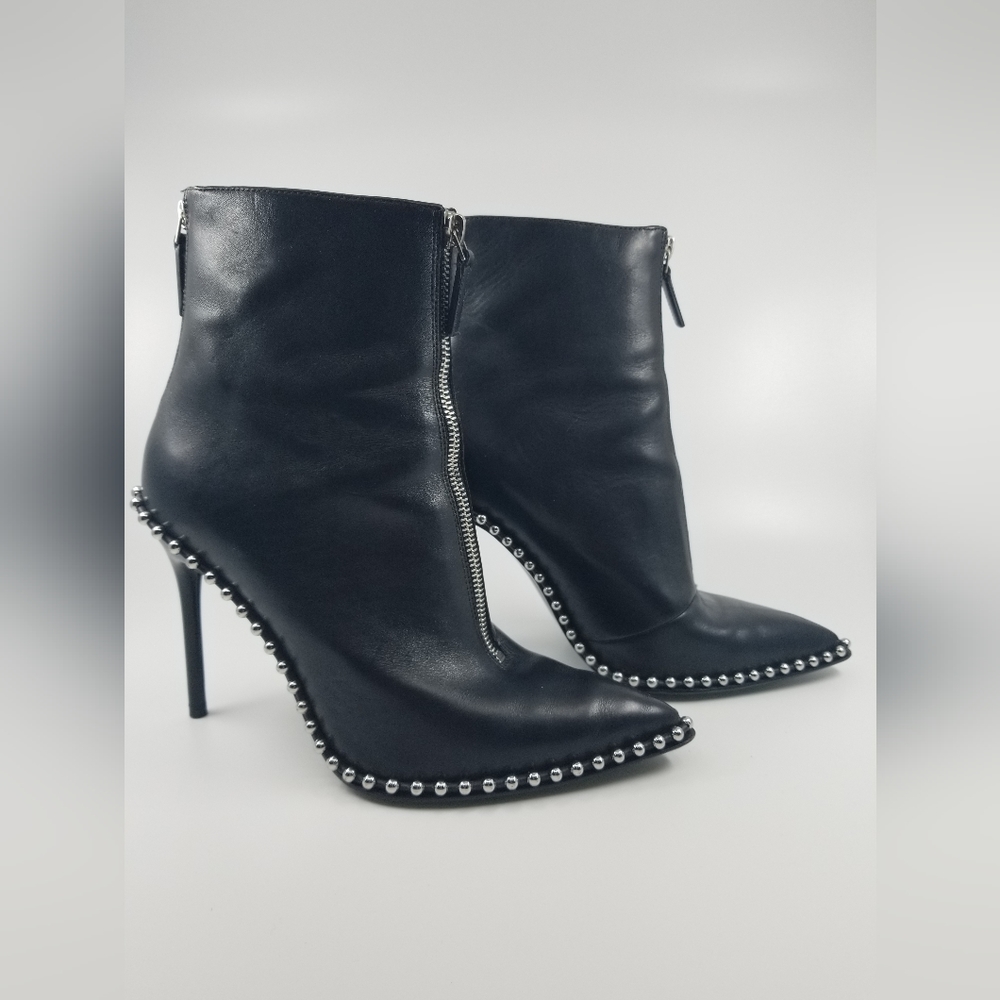 ALEXANDER WANG "Eri" Studded Leather Boots (HARD TO FIND Size 8.5)